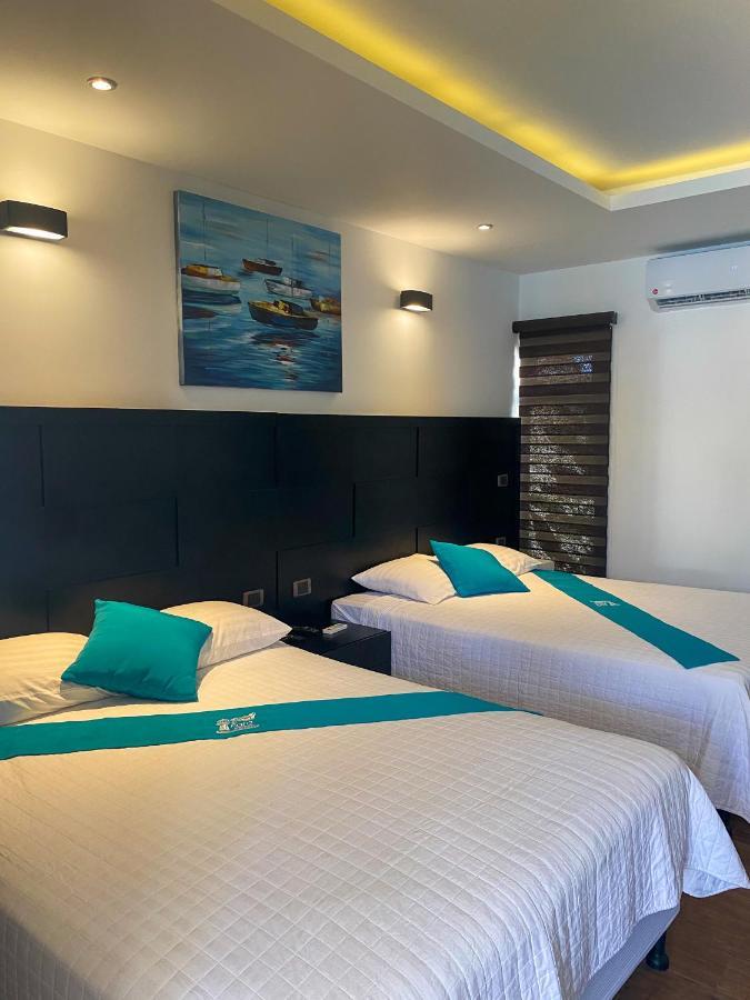 El Faro Hotel 5*